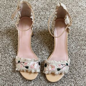 Kate Spade New York Wayne - Pink Sand Linen with ruffle detail